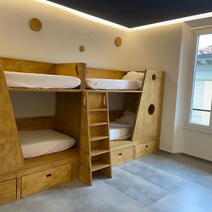 Dormitory Room Mixed